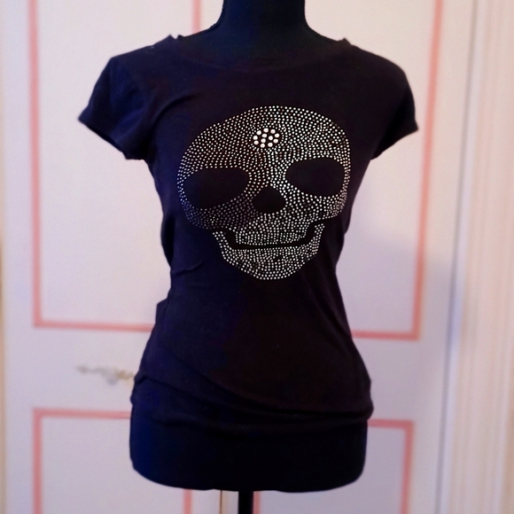 Fitted Crystal Skull t-shirt - Picture 1 of 2